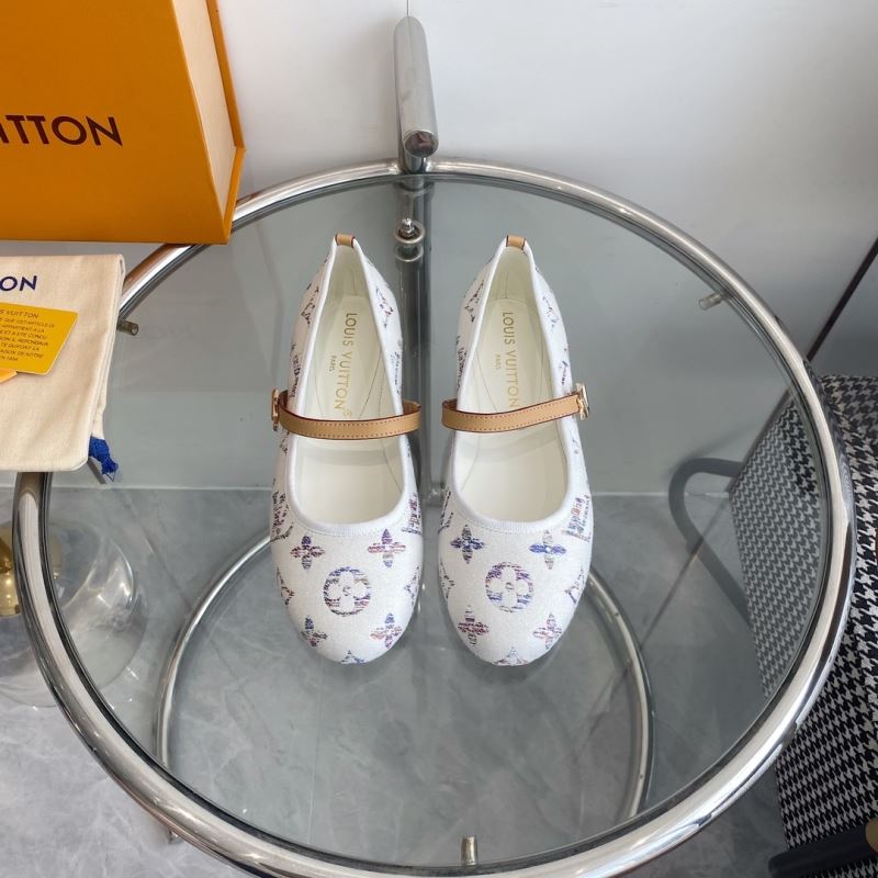 Louis Vuitton Flat Shoes